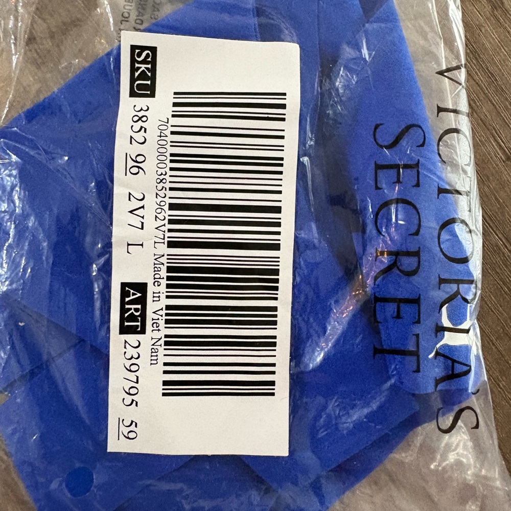 Victoria's Secret Pink Blue Thong - Picture 6 of 10